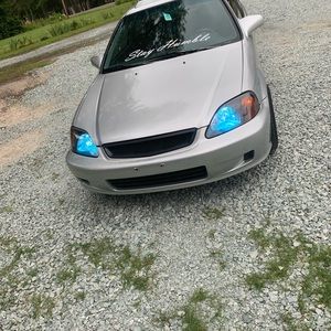 Meet your Posher, Cam